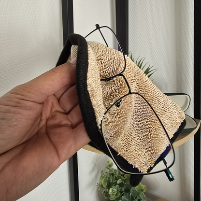 TotalClean Mini - Microfiber cloth for glasses, smartphones & screens